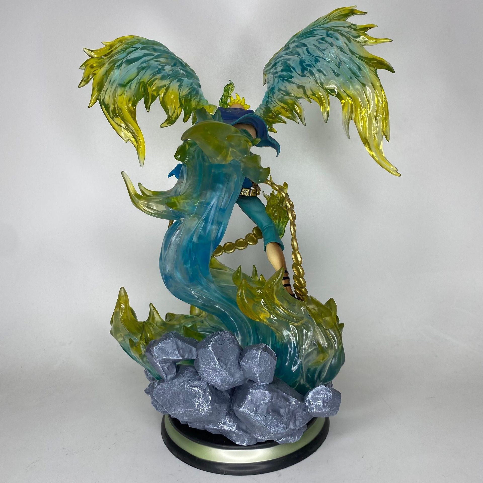 One Piece Flying Marco Phoenix Glowing Edition